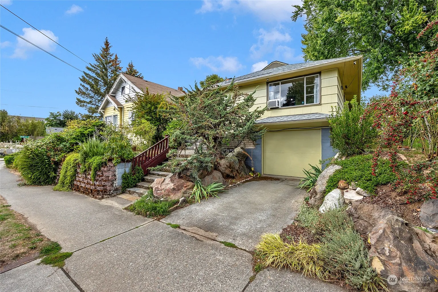 4506 S Othello Street photo 1