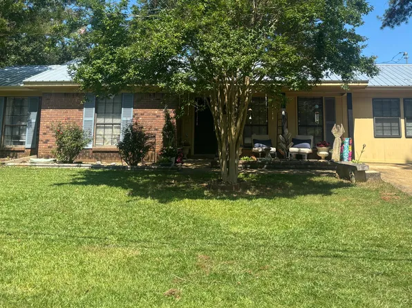 104 Ponderosa Dr, New Albany, MS 38652