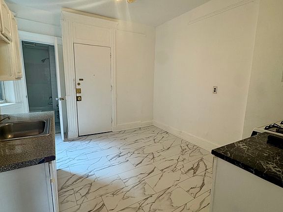 3rd image of 43 66th St APT 4