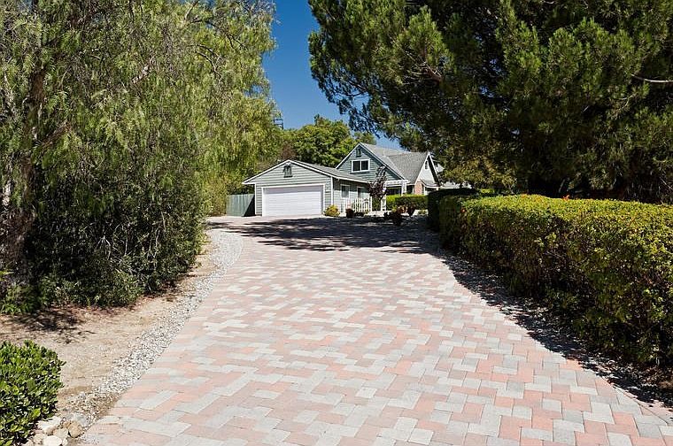 1st image of 6490 La Cumbre Rd