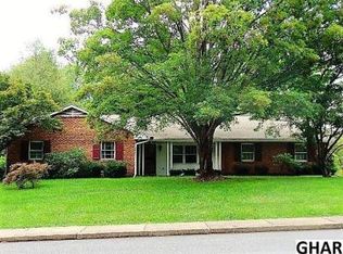 1019 Sadler Dr, Carlisle, PA 17013