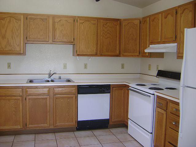 2nd image of 778 Sunset Vista Dr