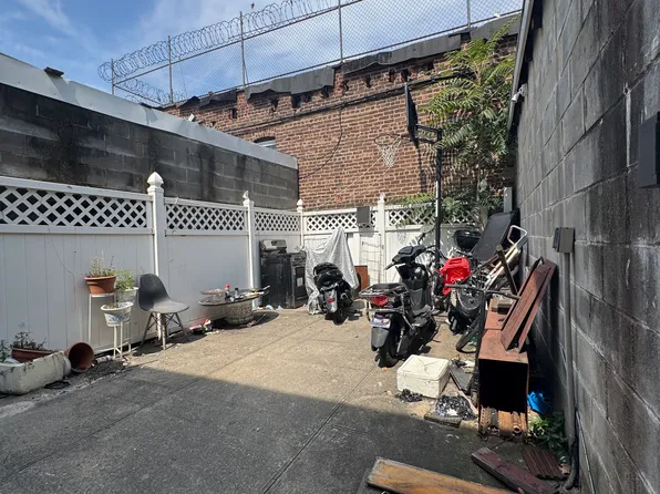 1655 78th Street image 21 of 25