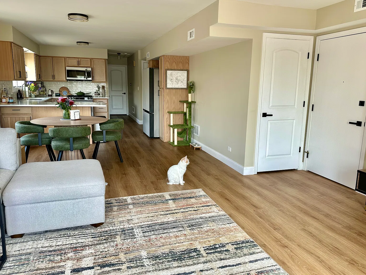 5340 S 6th Ave — Photo 4