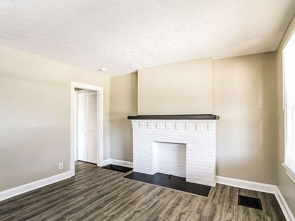 4th image of 732-734 E Deshler Ave Unit 732
