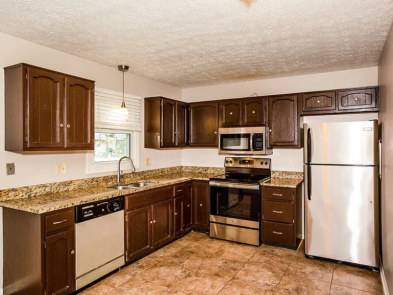 5723 Ensenada Ave — Photo 6