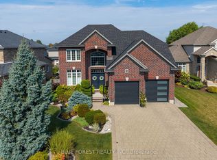 2641 Tucker Ct, London, ON N6G0E2