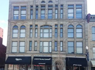 323 S Main St APT 204, Findlay, OH 45840
