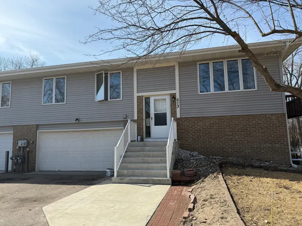 513 Ravoux Rd, Chaska, MN 55318