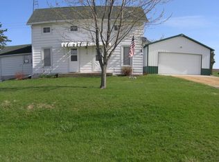 28131 Fremont Rd, Milledgeville, IL 61051