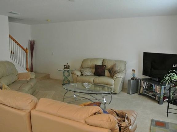 3rd image of 9618 Charlesberg Dr