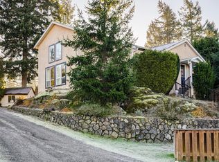 668 Charmar Cres, Langford, BC V9B 5W2