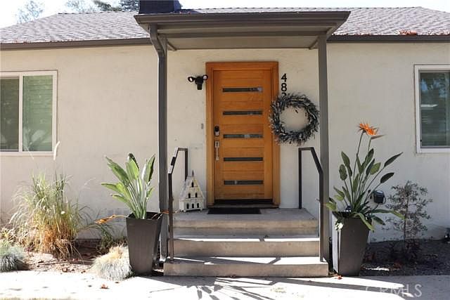 1st image of 4831 Arcola Ave