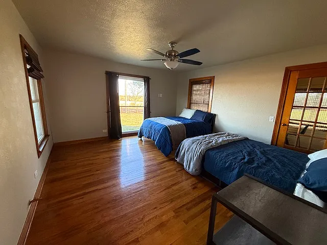 13428 FM 269 — Photo 9