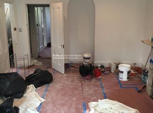 19 Holyoke St APT 3, Boston, MA 02116