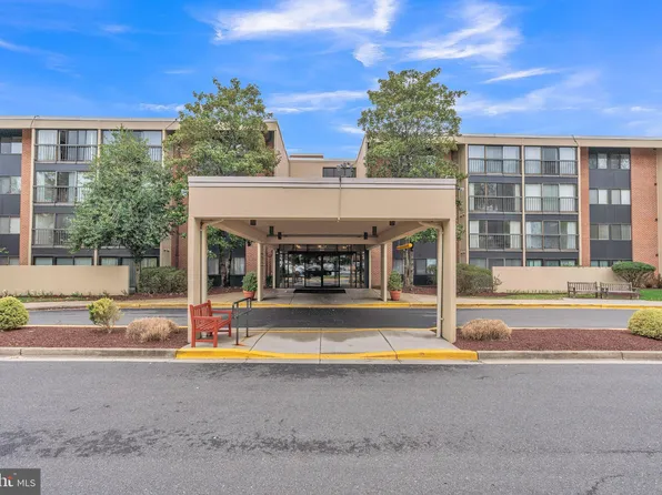 2921 N Leisure World Blvd #1-319, Silver Spring, MD 20906