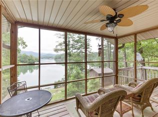 412 Hidden Rd, Tamassee, SC 29686