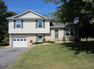 377 Buck Cash Rd, Westminster, MD 21158