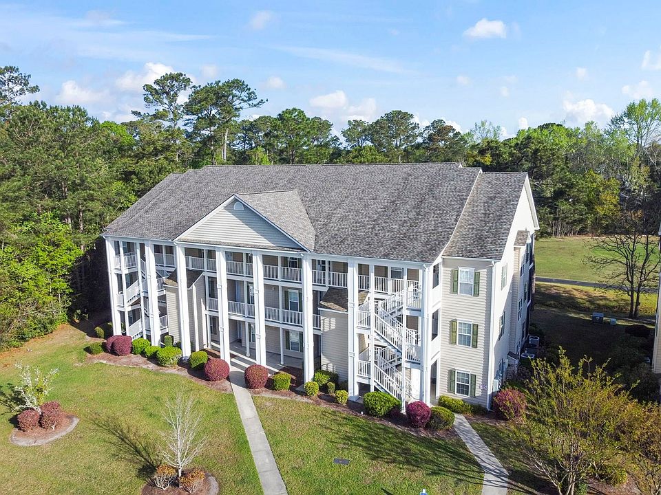 1st image of 5864 Longwood Dr. Unit 303