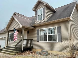 7458 Nolan Dr, Eaton Rapids, MI 48827