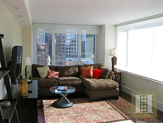 Rented by Halstead Real Estate | media 8