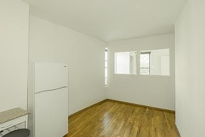 2nd image of 213 6th Ave APT 9