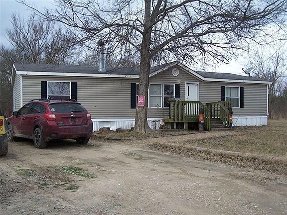 3rd image of 10272 Private Road 3845