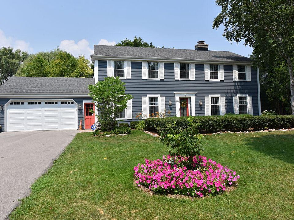 1st image of 10339 North Versailles COURT