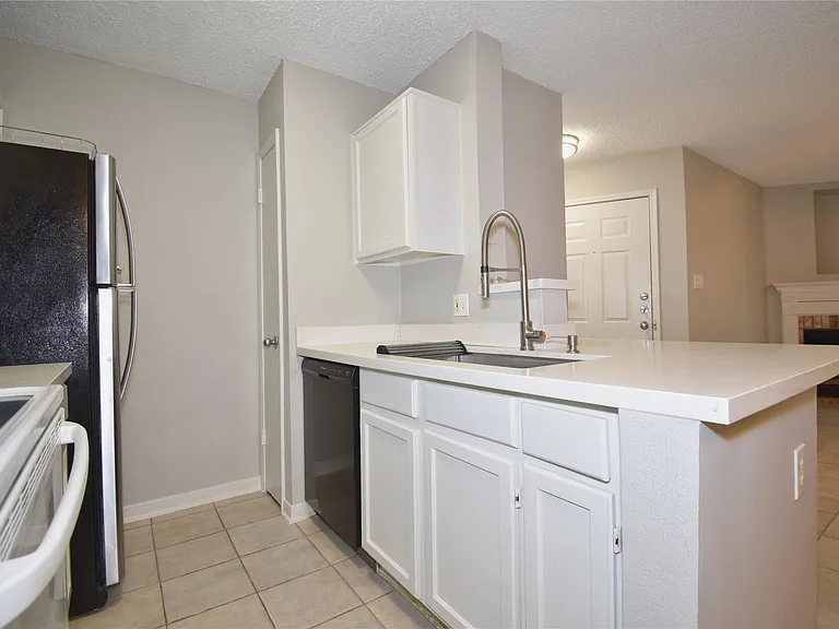 2121 Hepburn St #722 — Photo 11