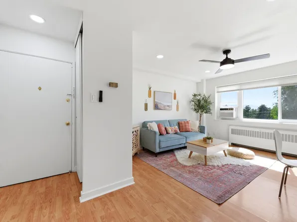 130 S 1300 E APT 305, Salt Lake City, UT 84102