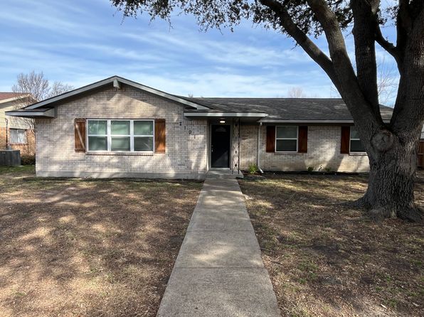 2101 Plymouth Rock Dr