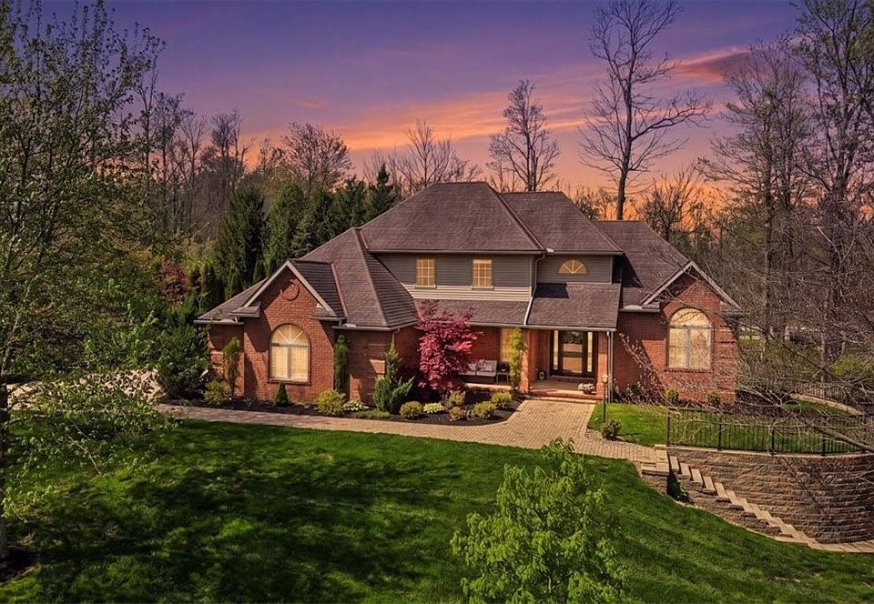 1st image of 270 Sugar Maple Ln