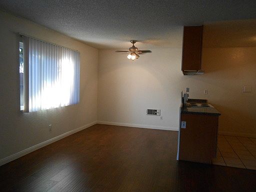 2nd image of 219 S Cypress St APT 3