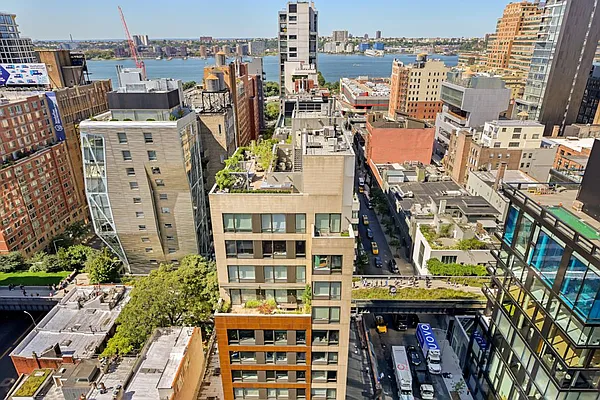Sold by Compass | media 10
