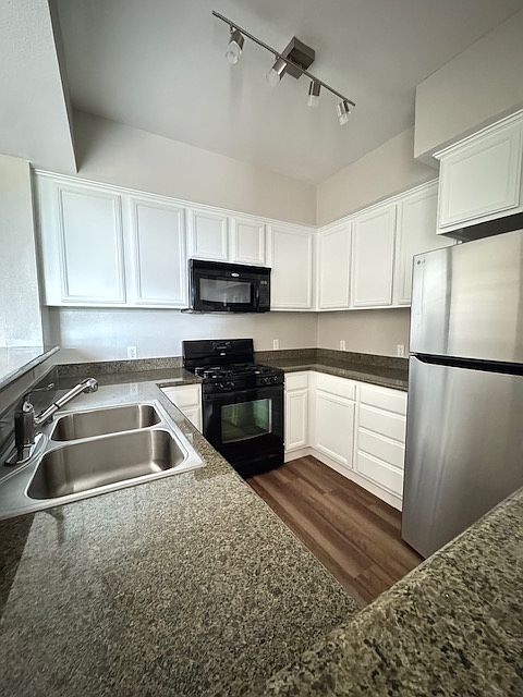 2nd image of 3589 Round Barn Blvd #1-102