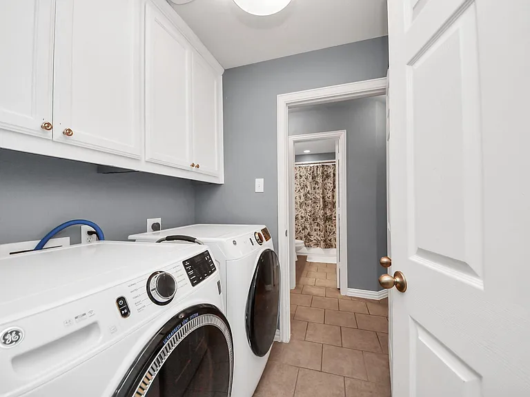 26407 Bright Sky Ct — Photo 33