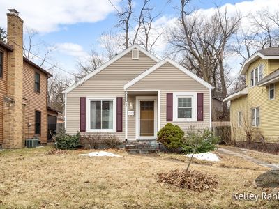 1334 Dickinson St SE, Grand Rapids, MI, 49507
