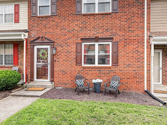 3rd image of 430 Walton Ferry Rd APT 802