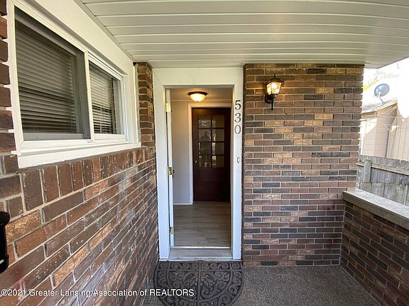 5th image of 530 E Williams St