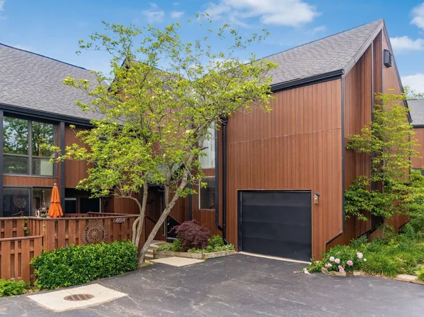 4816 Crazy Horse Ln #4, Westerville, OH 43081