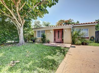 1423 NE 180th St, North Miami Beach, FL 33162