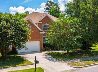 114 Sir Walker Ln, Cary, NC 27519