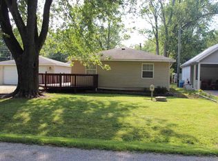 10809 N Ravinia Blvd, Monticello, IN 47960