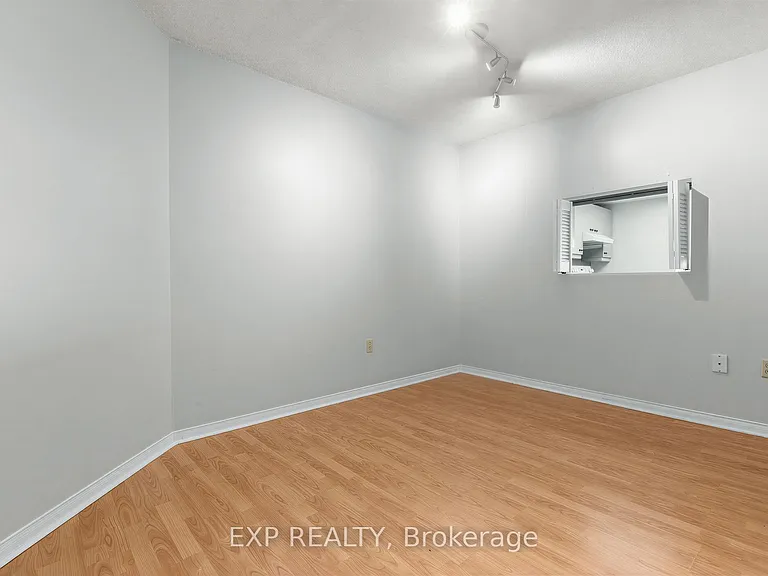 131 Beecroft Rd #1902 — Photo 8
