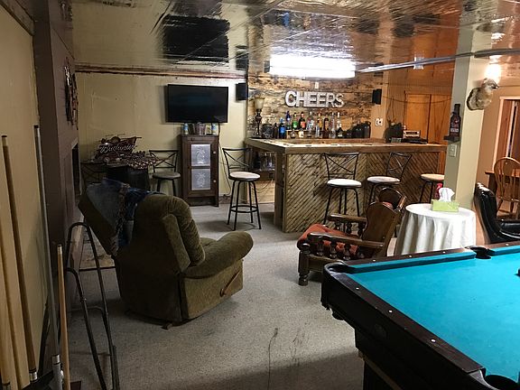 2nd image of 165 Benedict Ave