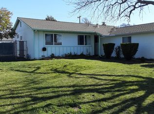 2036 Robin Dr, Fairfield, CA 94533