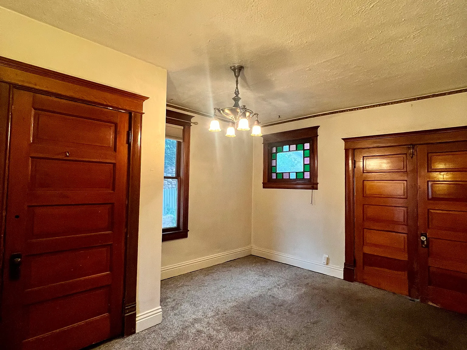410 Canon Avenue — Photo 4