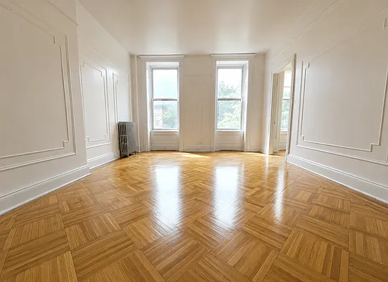 Living room, photo 1