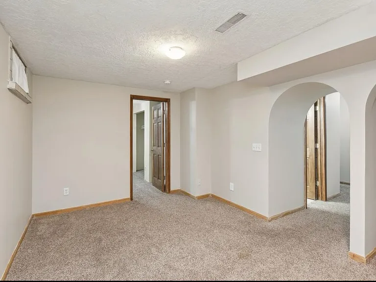 931 Savannah Rd — Photo 8
