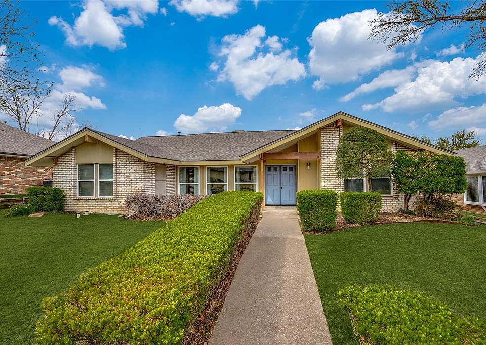 1st image of 1935 Westminster Dr